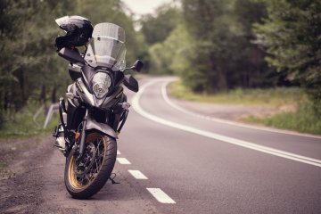 Jak účinně odstranit zbytky hmyzu z motocyklu: Šetrné metody pro čistý vzhled